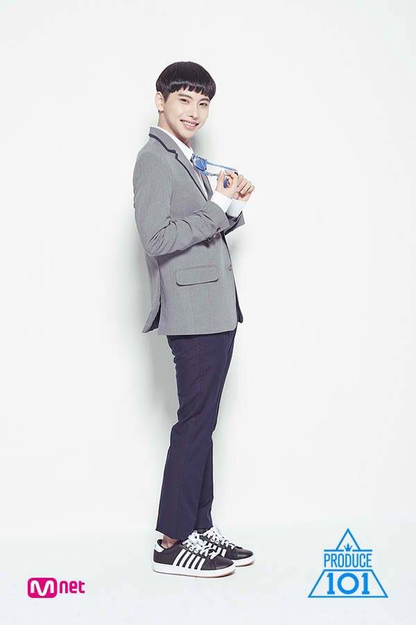 arabacian1's tweet photo. [صور+معلومات]: Kim Yong Jin مُتسابق في برنامج Produce 101 الجزء الثاني https://t.co/m696oNMyGP