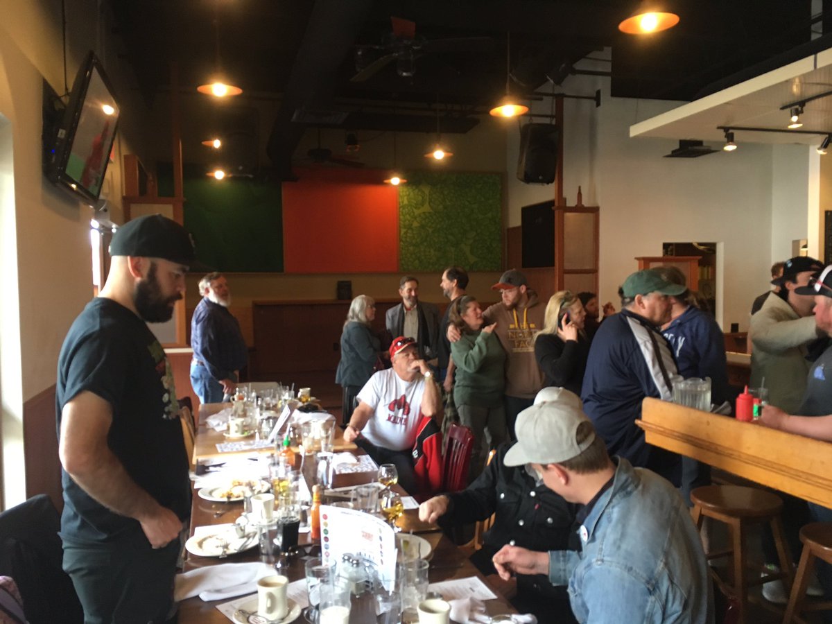 schlaflybrewer's tweet photo. One of the saddest days of the year: #StarShuckers farewell brunch @Schlafly Bottleworks. Can't thank you all enough #DarkPintsHalfShells https://t.co/HFGnktlvEf