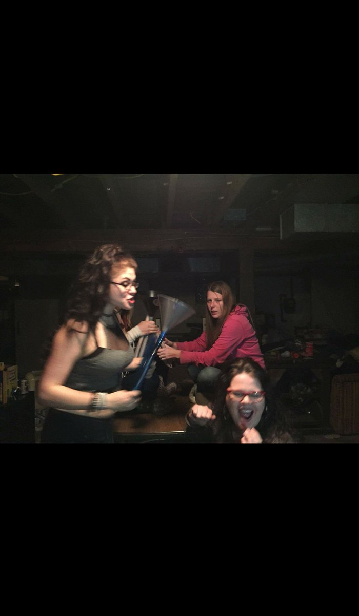 mallorirae's tweet photo. No picture has ever described our friendship so accurately #drunkos https://t.co/7t1nXiti3O