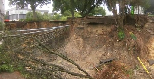 beforeUdig's tweet photo. #sneakpeek into the location of underground utilities after #auckland storm https://t.co/Z3EOhwgOll,  #getplans @beforeUdig https://t.co/JtuDqpMwoH
