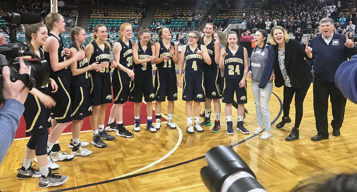 Finished writing my FINAL basketball story of the season
Total of 58 Jeffco hoops games
All on CHSAANow.com/Jeffco
Great season
#copreps