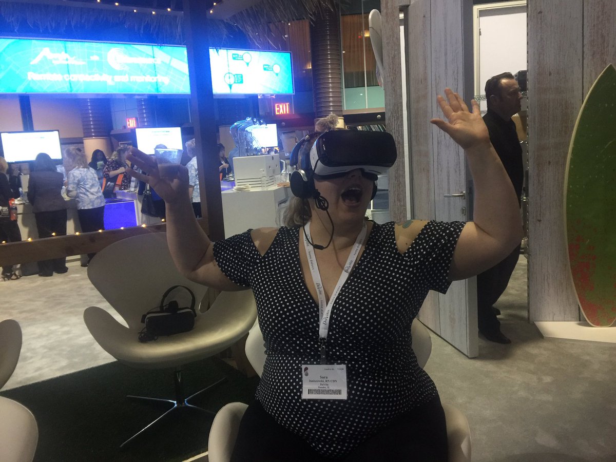 TheGlamazon81's tweet photo. At the #ADC17 and having entirely too much fun at the #Baxter Exhibitor Booth! Love the new CCPD Cycler #AcuteDialysisNurse https://t.co/Cp3jYM2b6W