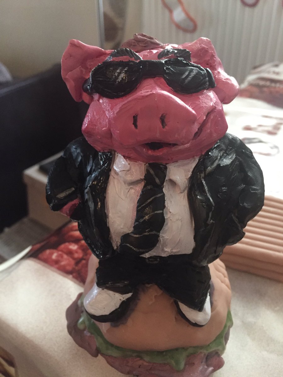 Adam Humphreys (@clayzeeface) on Twitter photo 