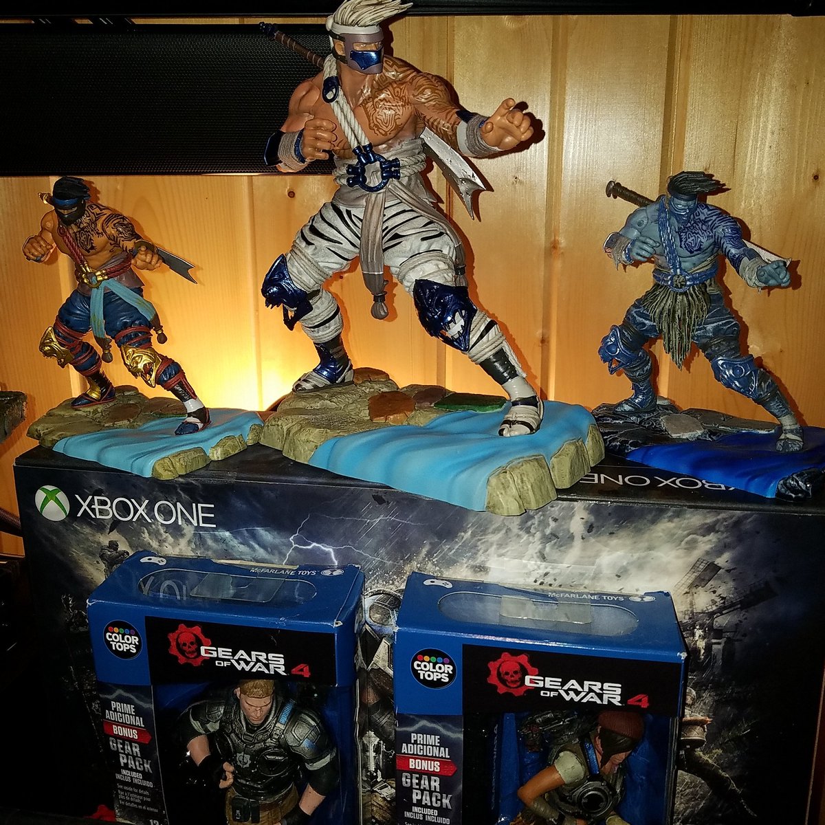 TheRafCave's tweet photo. @ultimatetoy @KillerInstinct @maximilian_ I finally have my talking Jago!  👍😁 #KillerInstinct #soundlinkjago #jago #ultimatesource https://t.co/1zxaVHFcih