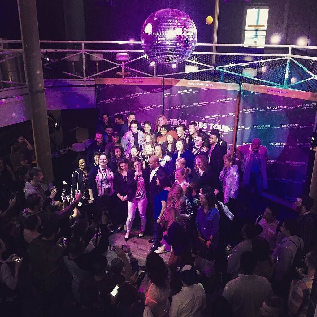 .<a href="/VanJones68/">Van Jones</a> announcing <a href="/yeswecode/">Specter Traww</a> partnership w/ <a href="/theironyard/">The Iron Yard</a> at #AmericaIsHiring <a href="/TechJo/">jo tech</a>… bit.ly/2ndKLaO