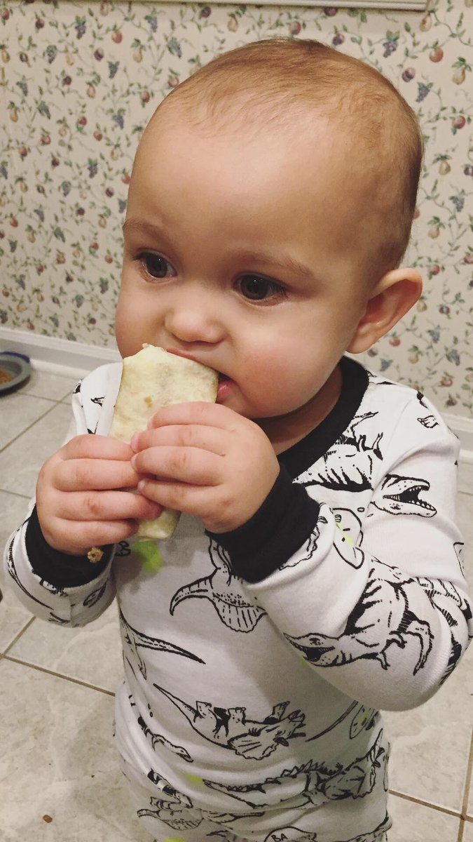 thtgrljamie's tweet photo. his love for food is not surprising #thirteenmonths https://t.co/igRfzr3KRR