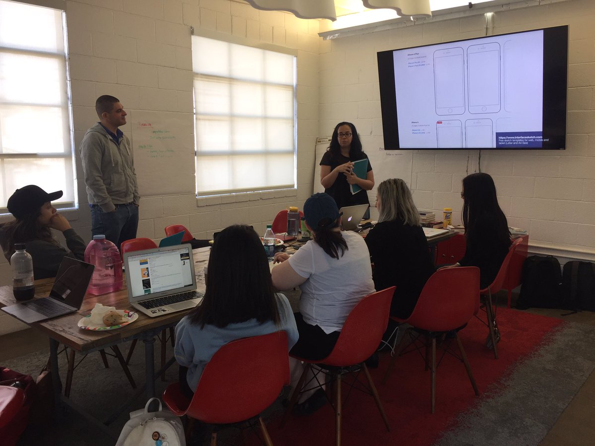 Awesome Day 2 of Interaction Design with Bern and Anita! <a href="/anitaycheng/">Anita 💪🏻 Cheng</a> <a href="/bernirizarry/">Bern Irizarry</a> <a href="/vlvtla/">Velvet Hammer LA</a> <a href="/girlDevelopItLA/">GDI Los Angeles</a> #ux