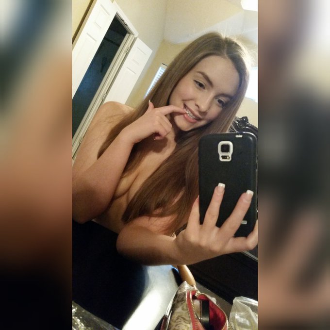 Xo 😇 https://t.co/0df6QiXOq6<a href="/tag/bootyclub"class="tags"><span>#bootyclub</span></a>