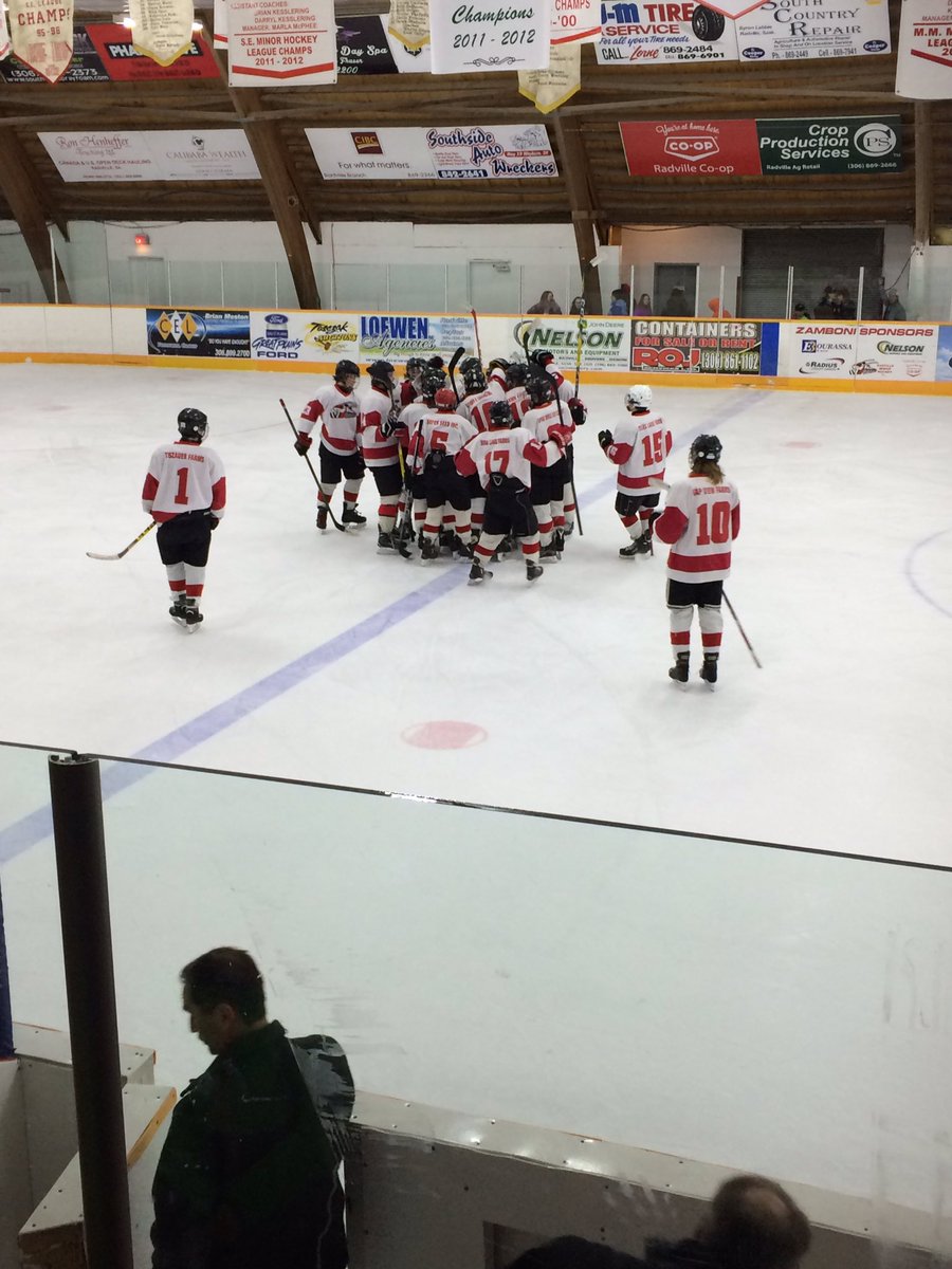 RadvilleMidgets's tweet photo. Nats defeat @aldonoilers 4-2 in Gm 1 of MMMHL Semi Final. Gm 2 Thurs @ 7 @ CPP. #barnburner #staN #trainstillrolling #hawyea #RadvilleHockey https://t.co/forCPCpEGJ