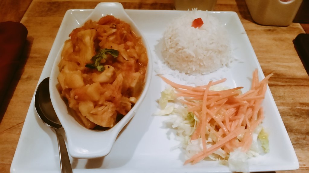 alech's tweet photo. Had some really nice and interesting "Rukh Katahar" at @gurkhaca. #cansecfood #vancouver https://t.co/RNo0uUJvBg