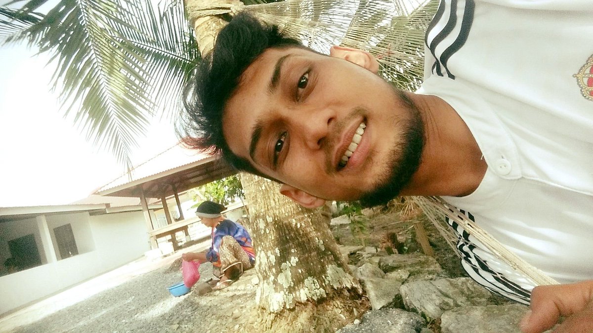 asyrafaiman930's tweet photo. Hello 😄😄 https://t.co/KsALjXQKX8