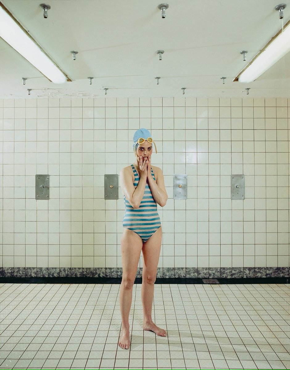 Rosveisa's tweet photo. Congratulations @rinekedijkstra for winning the 2017 Hasselblad Foundation International Award in Photography! #portraitphotography #art https://t.co/Haz5iKo5w5