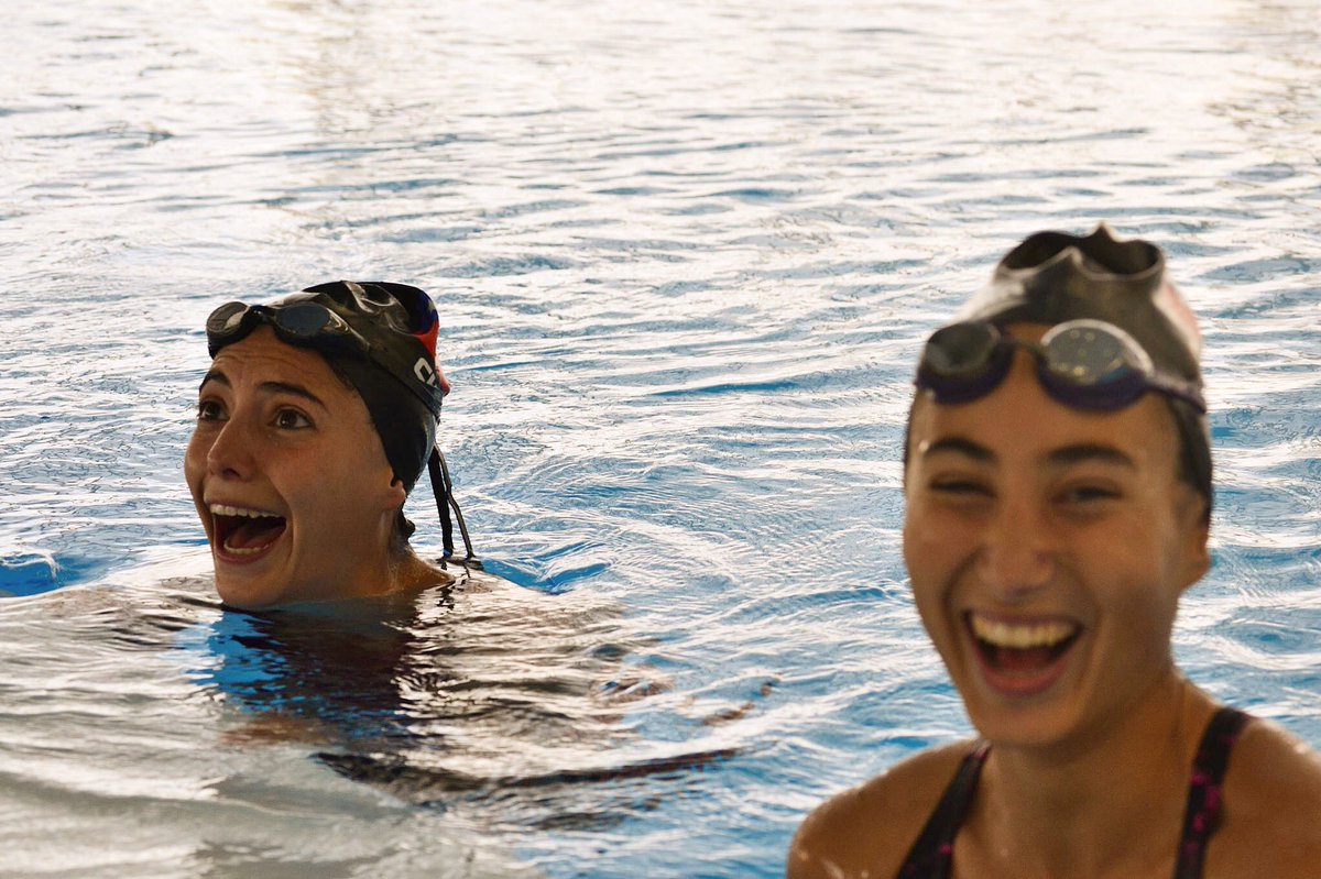 kelley_nata's tweet photo. Lunes mejor día de la semana!.. si claro😚 que tengan todos una excelente semana!✨ #dueto #risas #nadosincronizado #synchronizedswimming https://t.co/uKngLfLfqe