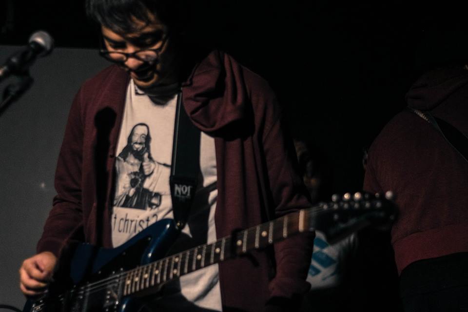 gggjoob's tweet image. Here's a recording of @thegeeksmusic performing "I Want You To Stay" from May 2016. Free download! #FreshFilterFiles bit.ly/2mCqSbQ