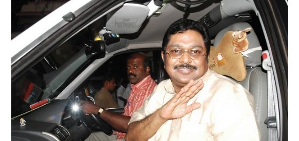 vikatan's tweet photo. அ.தி.மு.க.வினருக்கு டி.டி.வி.தினகரன் முக்கிய வேண்டுகோள்!
#LoveAll #SummersUp
https://t.co/6HkyfRNPEp https://t.co/PFkOBrEzSk