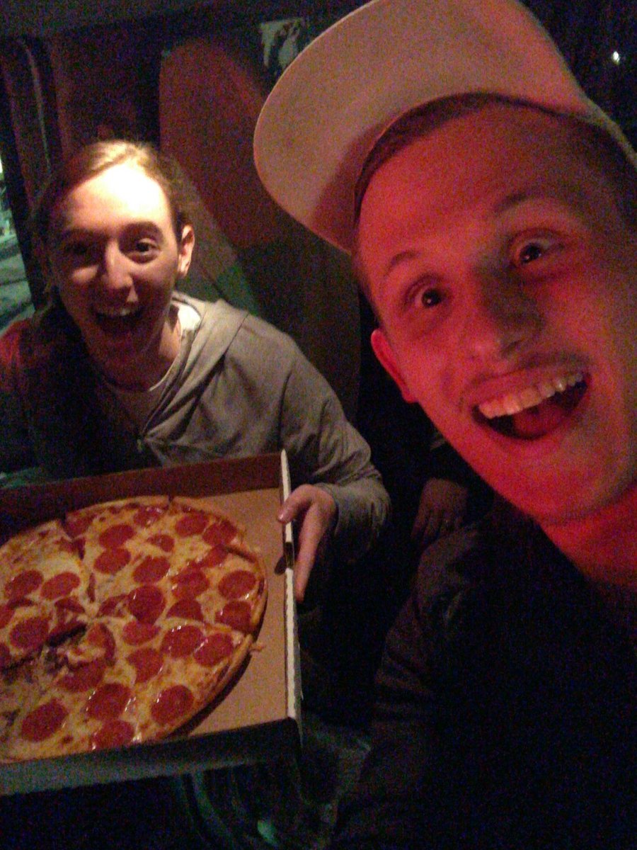 DBU_RogueVan's tweet photo. God answers prayers! #freepizza #brspi17 https://t.co/N11IzqxVw6