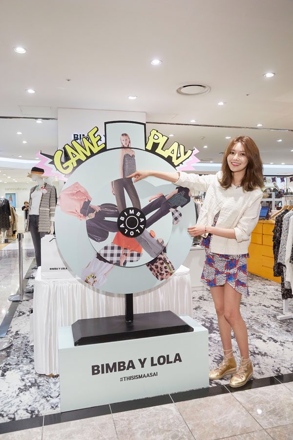 X \ The Seoul Story على X: SNSD Sooyoung at clothing brand 'BIMBA Y LOLA'  event today