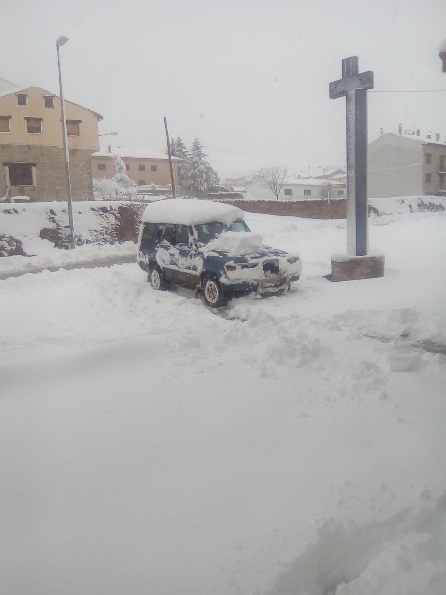 Más nieve. #Mosqueruela.
Nos la envía Raúl Alcón
