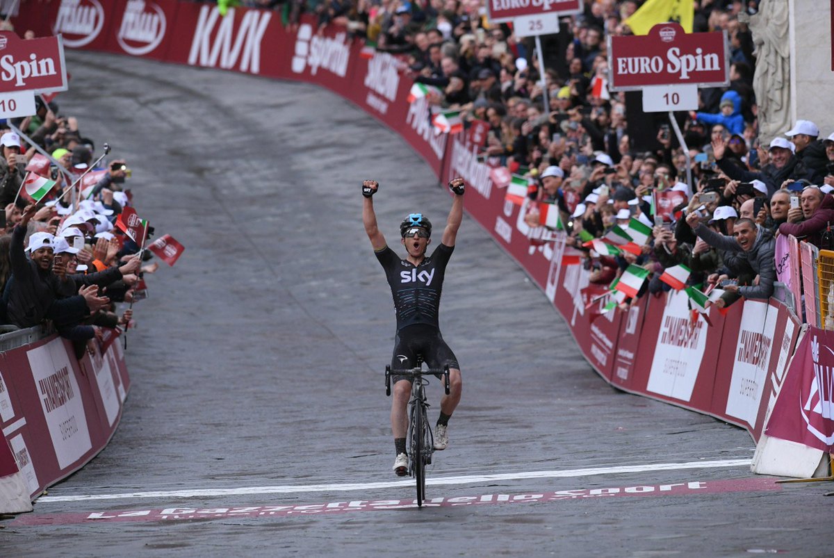 ZwiftCommunity's tweet photo. Kwiatkowski clocks up second Strade Bianche victory with fine solo ride - https://t.co/BYpLDwEVed #zwift #cycling #rideon https://t.co/kmfF88Jsg9