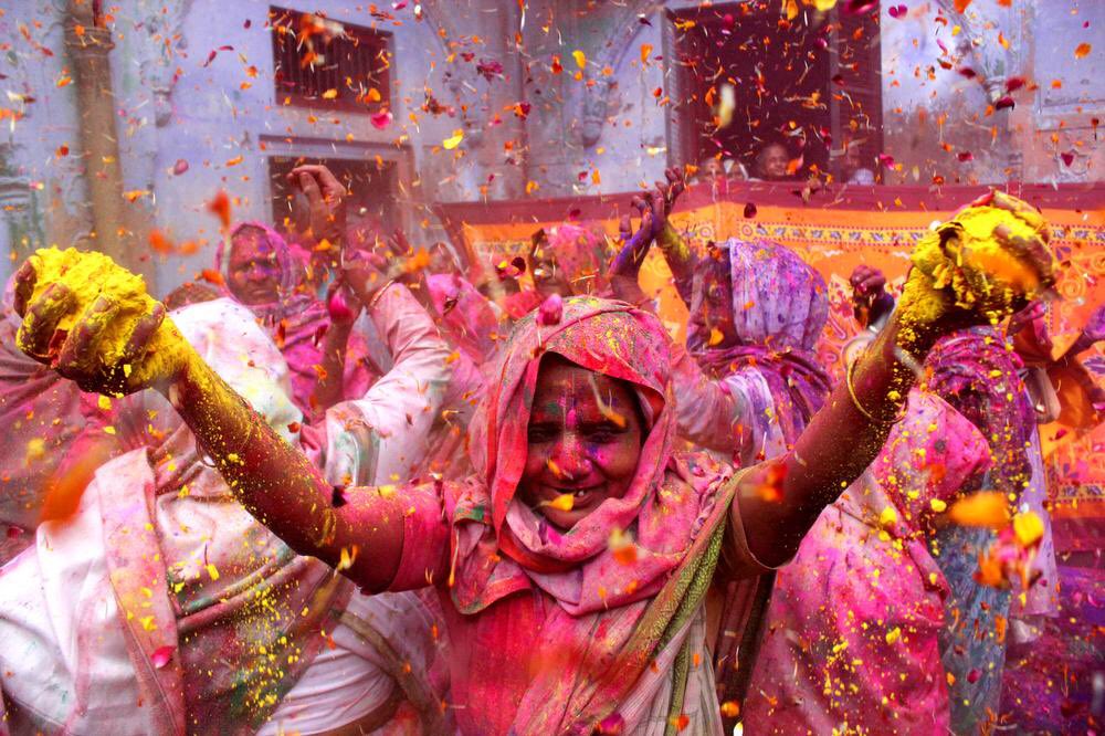 MAOtorino's tweet photo. Today we celebrate #Holi2017🌈 the Indian festival of #colors and #love! Happy Holi @gamtorino , opening today the #COLORI #exhibition 🌈 https://t.co/TWK3UoxFkd