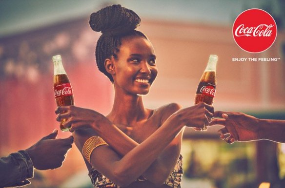 setupmedia's tweet photo. Coca-Cola sigue potenciando su estrategia de marketing 'one brand'. Te damos más datos hoy en el blog de #SetUp https://t.co/m3EUq6PlL8 https://t.co/l5QCTaArYv