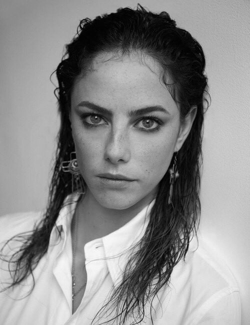 Happy birthday Kaya Scodelario!  A talented actess, loving mother and inspiration for her fans. 