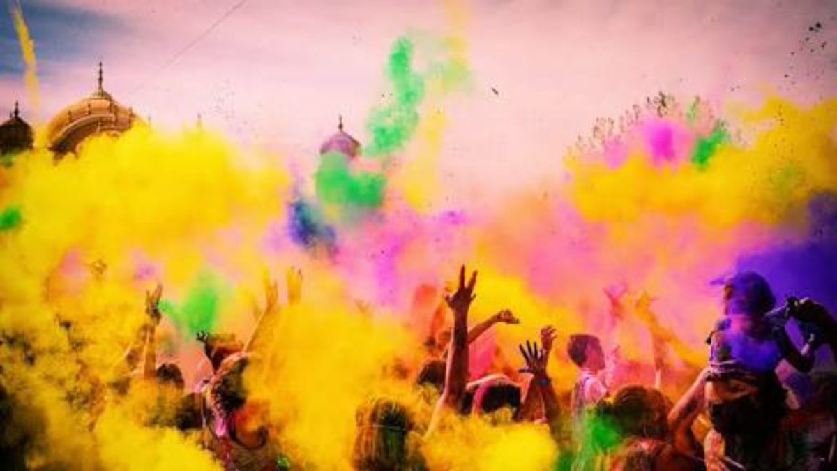 Happy Holi, everyone! May this Holi add more colour to your lives.