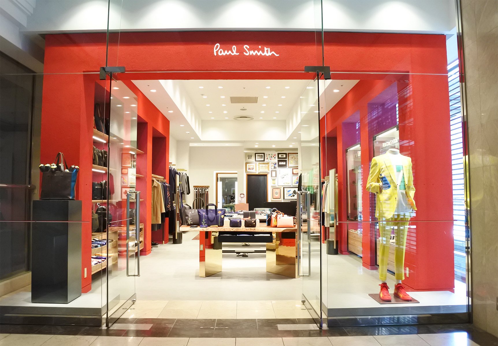 Paul Smith Japan 立川タカシマヤのポール スミス メンズショップが3月11日 土 5fから2fに移設リニューアルオープンしました メンズのスーツ カジュアルウェア アクセサリー類に加え ウィメンズのバッグや革小物も展開していますので ぜひこの機会に