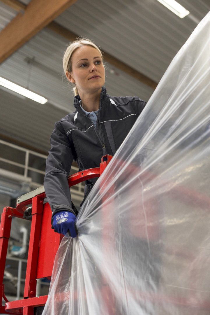 MEWA_AT's tweet image. Gewappnet für jedes Aprilwetter mit den neuen #Softshelljacken der Kollektion #Dynamic von #mewatm Details unter mewa.tm/2mi3vRK