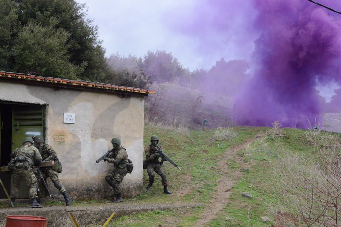 View image on Twitter