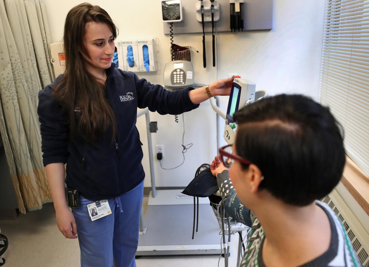 BostonGlobe's tweet photo. Bilingual workers are in hot demand. https://t.co/Urh6QZEbIo https://t.co/pFHGjLSIYr