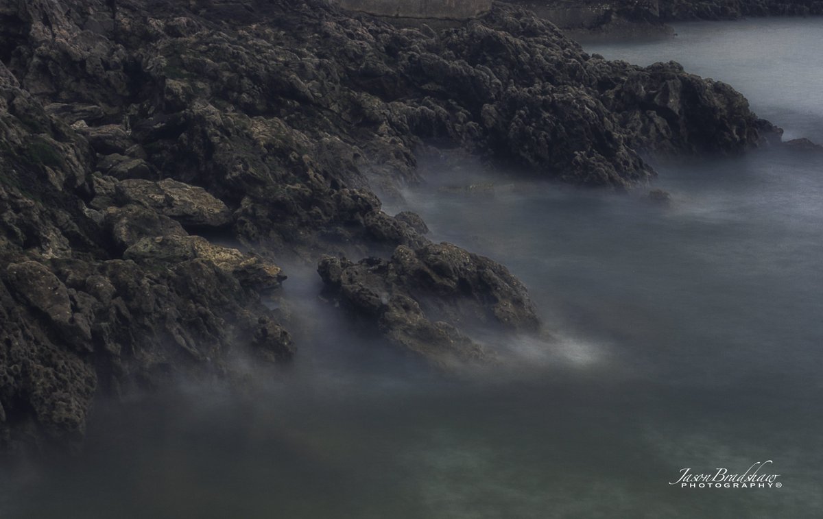 JBradshawPhotos's tweet photo. Plymouth Hoe long exposure
https://t.co/3pwfXwY0mV
https://t.co/wsENNHcWTG
#Plymouth #plymouthhoe #longexposure #waves #rocks #wowdevon https://t.co/J5pL17E4UG