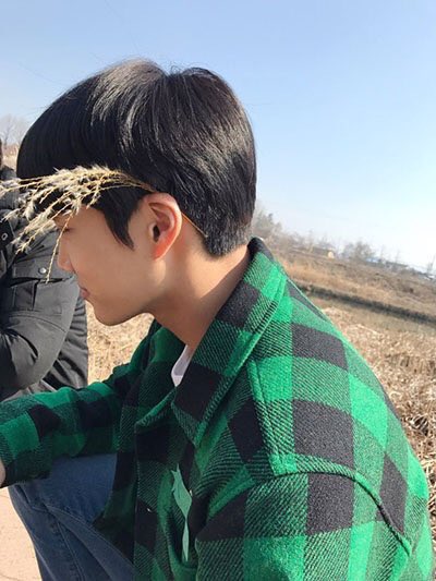 C6yse6lVAAApC4P.jpg:large