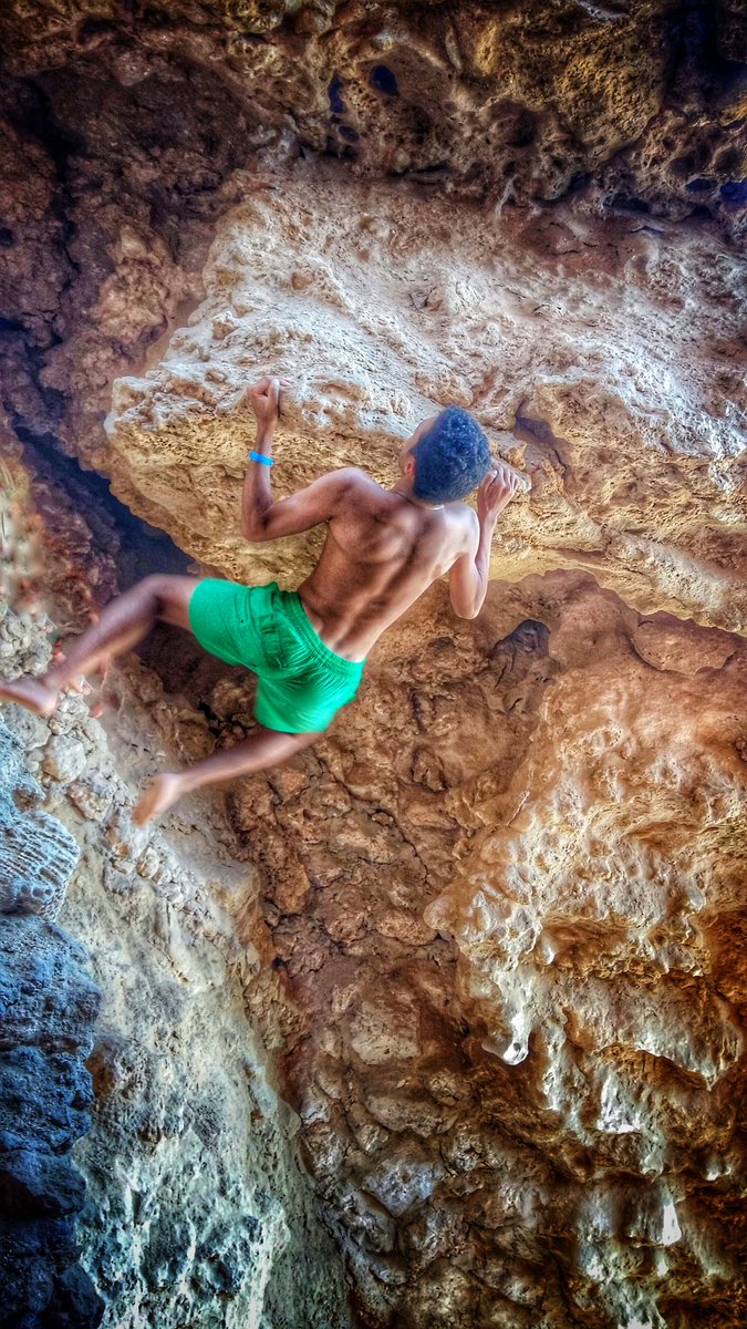 Mario_Gayed's tweet image. ready to get some adrenaline ?
#cliffclimbing #sharmelsheikh #traveler #backpacking #thisisegypt… instagram.com/p/BKOHKPTjyKW/