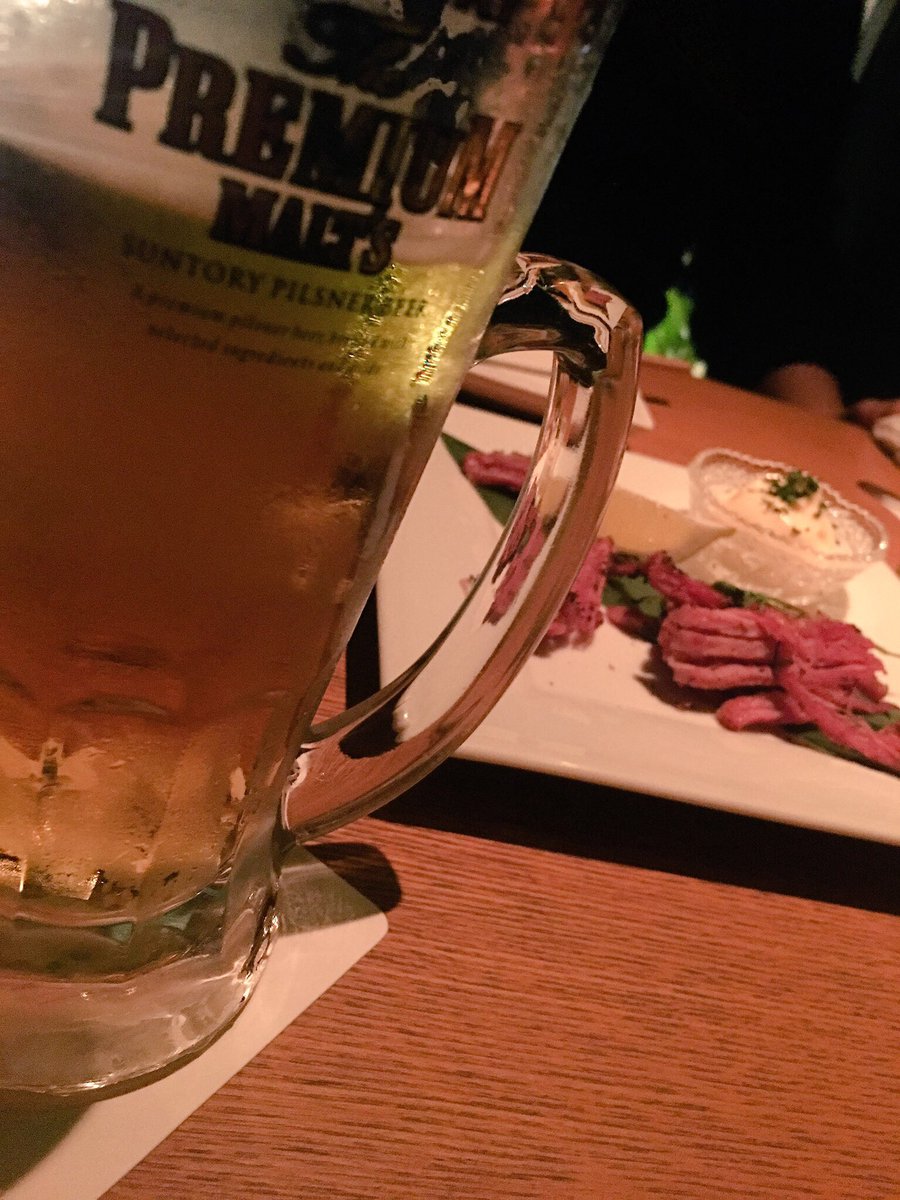 pcybbh1127_'s tweet image. わたし物欲とかあんまりないんだけど
食欲がハンパない。笑
美味しいもの大好き😍
だからいつも食べに行ったり
飲みに行っちゃうんだよね😂

お金めっちゃかかるけど
バイナリーで稼いで余裕あるし
全然問題なし😳❤️