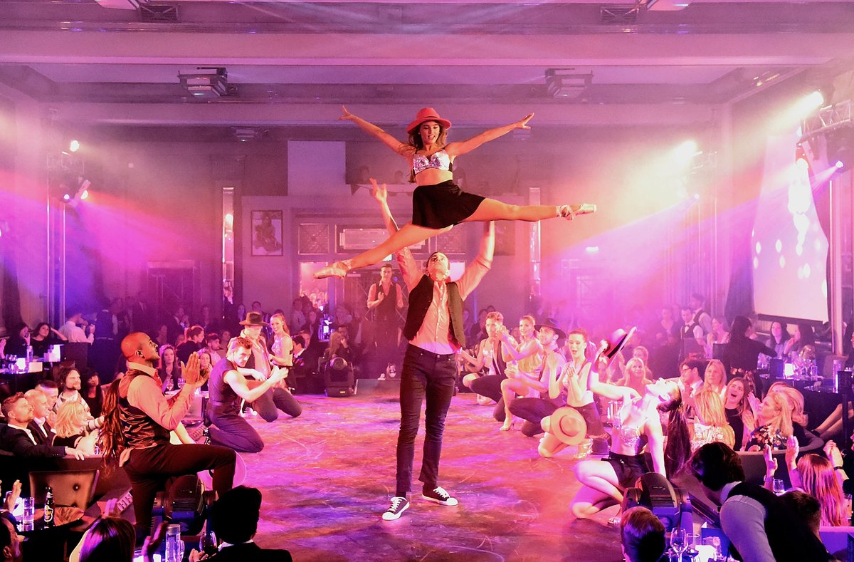UltraVie's tweet photo. Enjoy a spectacular night @LonCabaretClub with the James Bond-themed show, London Never Dies. Learn more here: https://t.co/ANagoDJ1as https://t.co/gifZzQg5jY