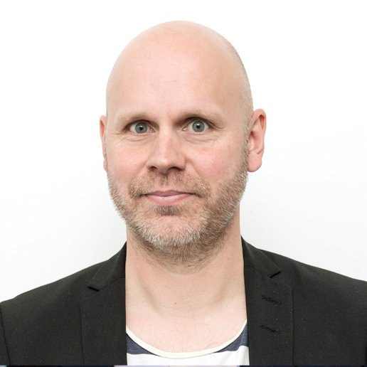 SmartConf2017's tweet image. Peter Frey, Expressen, berättar om ”Medier i förändring&quot; och delar sina erfarenheter om kvällstidningarnas digitala resa. #smartconf2017