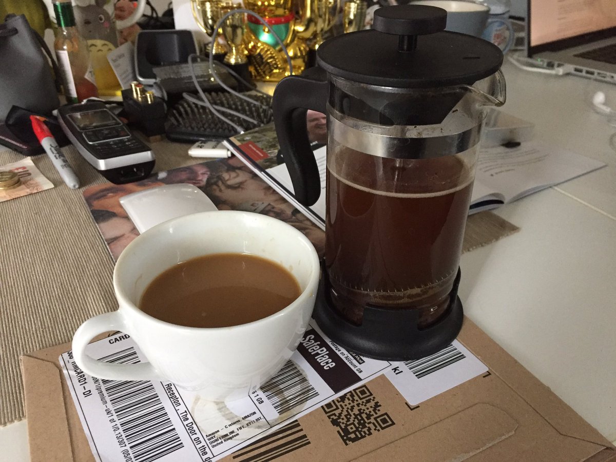 SickoNicko's tweet photo. 6.5/10 coffee from @theteatrain - looking forward to seeing how @Josh__Cotterill will better it with the late night service https://t.co/HtWGRFWRI3
