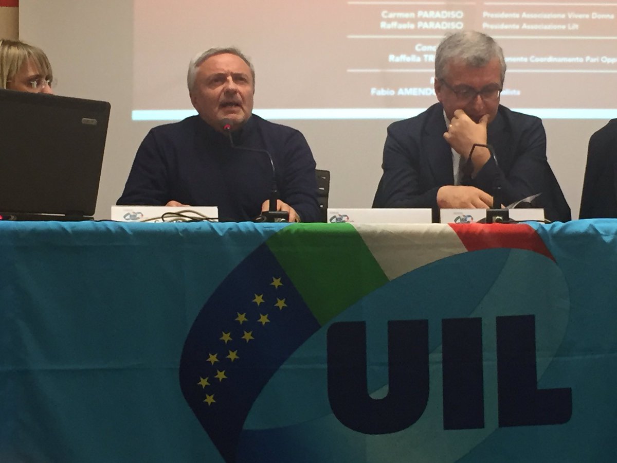 carminevaccaro3's tweet photo. Donne è rinascita: oltre l'8 marzo. La Uil Basilicata e la Uil Pari Opportunità parlano con esperti di prevenzione del tumore al seno. https://t.co/FJVhtIa8fa