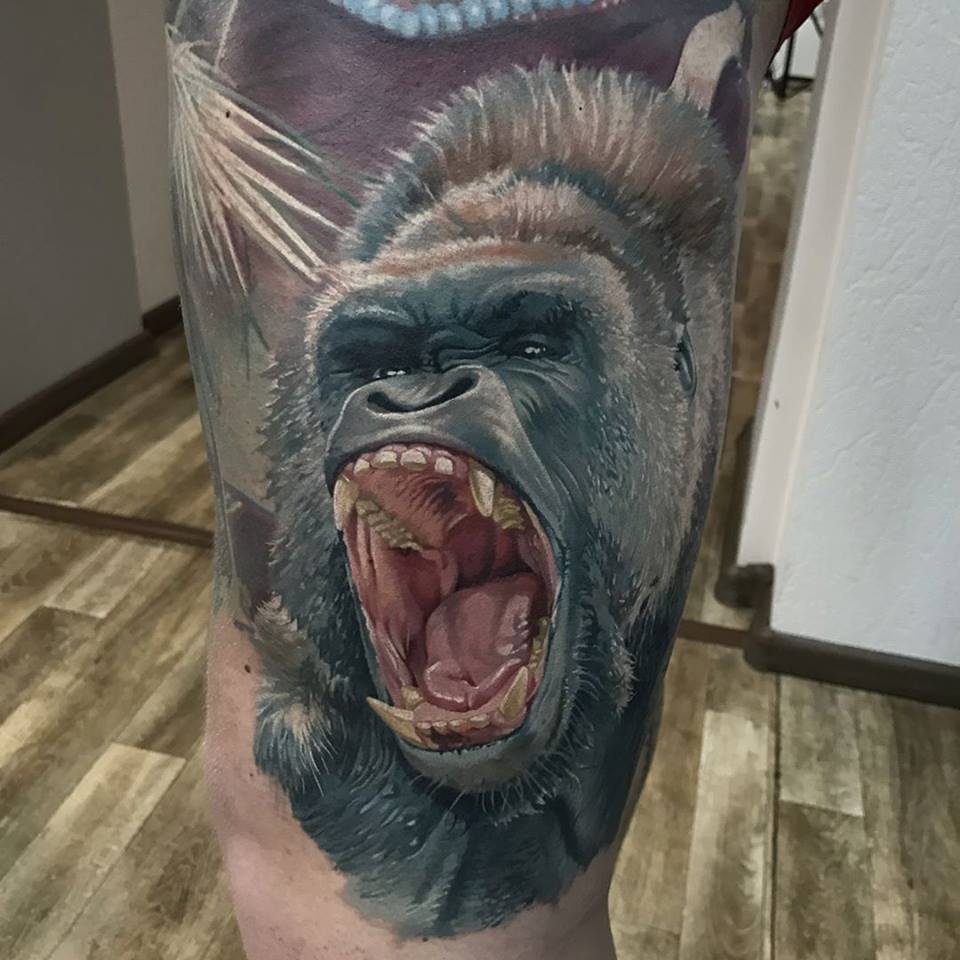 Phenomenal gorilla by Dmitriy Samohin!
Join us! SAVEMYINK.COM/artists