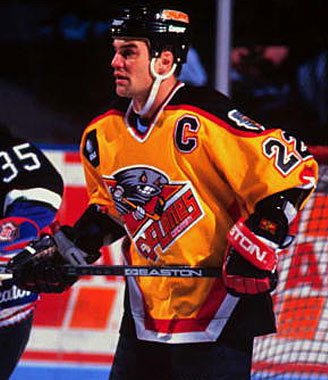 KalamazooWings's tweet image. Grit, goals, and gold: The Biggs family business

@PamShebest tells the story.

kwings.com/News/Article/2…