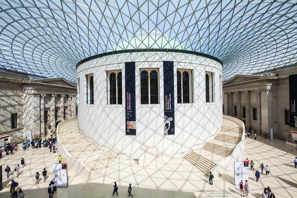 everysteph's tweet photo. Europe's best free #museums and galleries - via @lonelyplanet https://t.co/XuHPfgiKJJ #travel https://t.co/hhWHFuoSSa