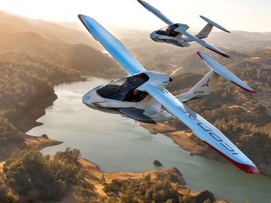 Meet the ICON A5: A plane you can park in your driveway
usatoday.com/story/travel/f…