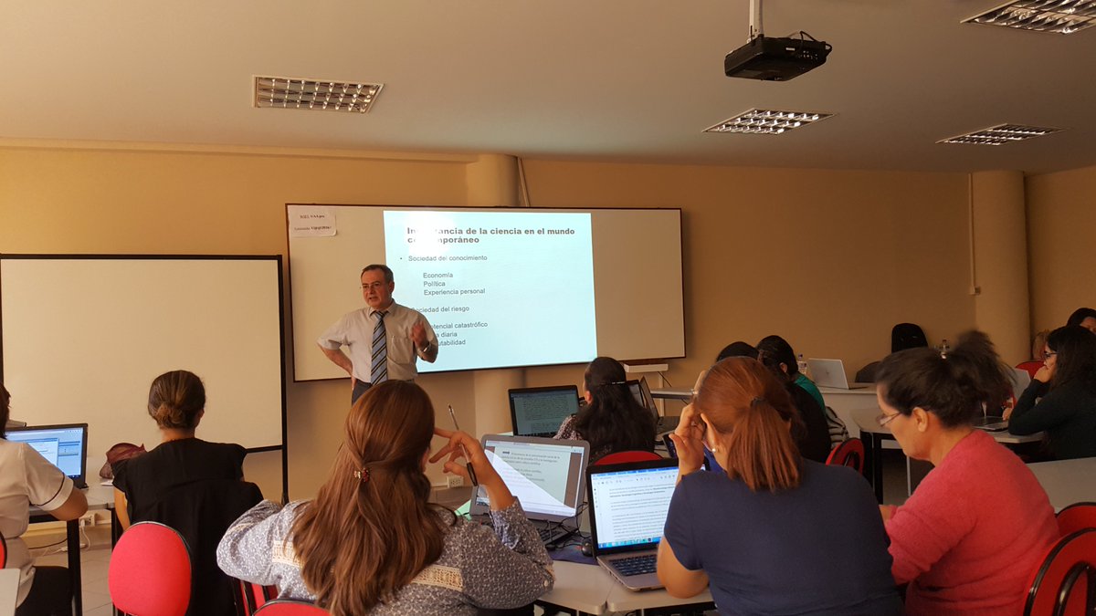 AngelaOlmedo_'s tweet photo. Tercer módulo del diplomado en Ciencia, Tecnología y Sociedad - Grupo 01! @conacytparaguay @EspacioOEI @iberciencia #CTSPy https://t.co/5fKuVg96Vh