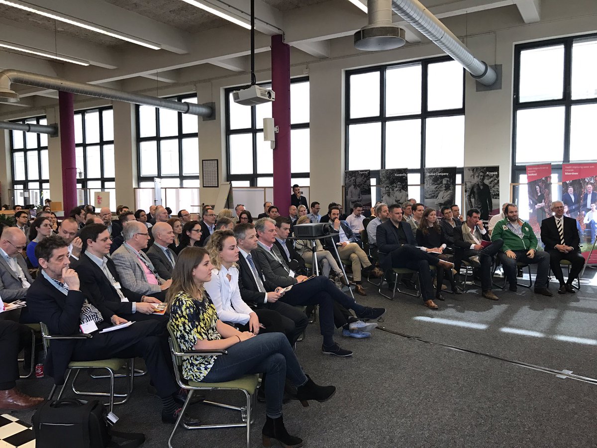pvdmeer's tweet photo. Kick off of our incubator program @BrightlandsIF. Proud to present 8 new startup companies participating in BIFINCS17. @Brightlandsnl https://t.co/nYEBDCtrl1