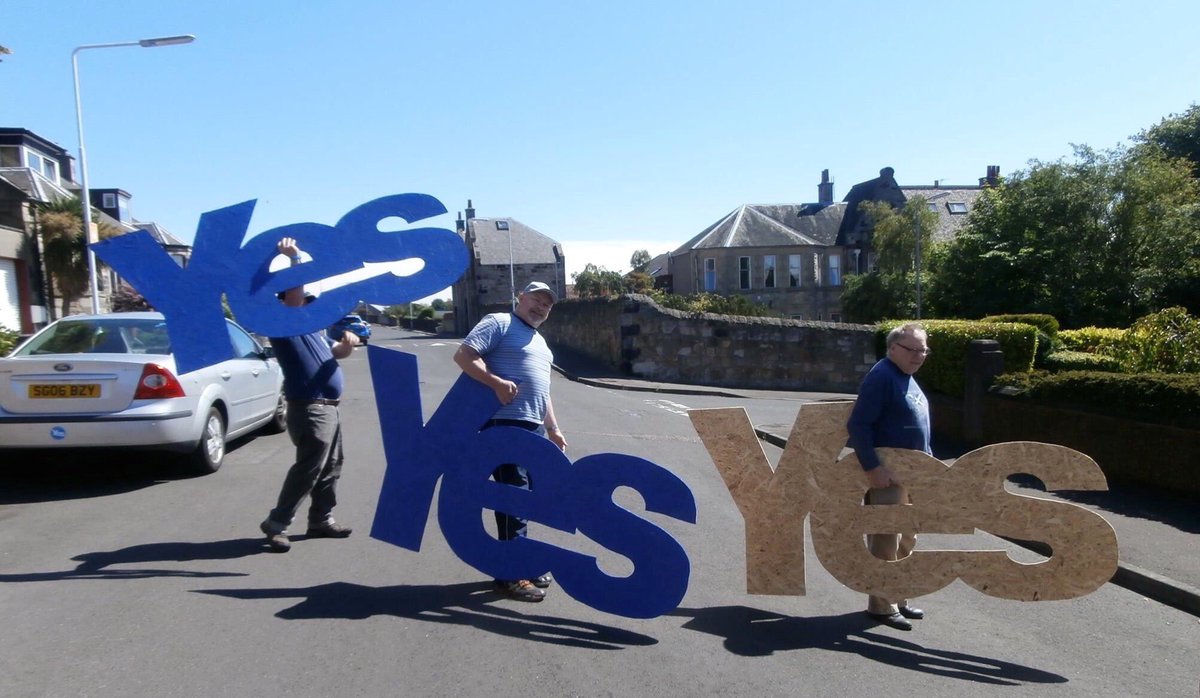 Time to get those signs out of storage.....
#indyref2