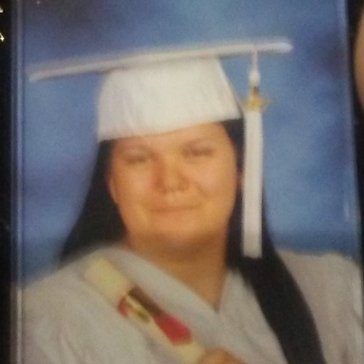 samimedford1's tweet photo. Im running for prom queen vote for me https://t.co/uI5LfFmA96