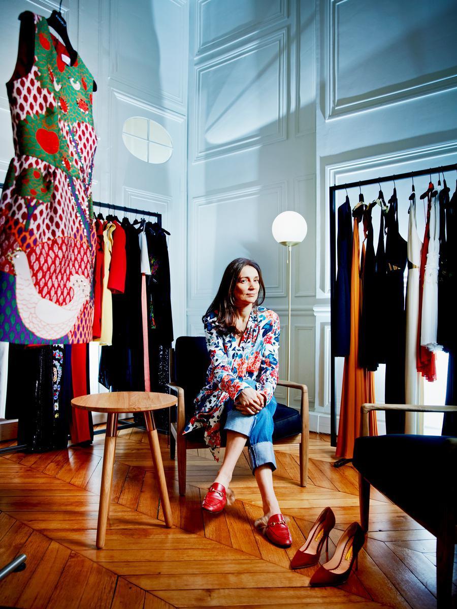 Madamefigaro's tweet photo. Avis aux #modeuses averties ou débutantes : louez des pièces de #créateurs sur le site Panoply #business #mode >> https://t.co/PRlkLcTlSl https://t.co/xlGX2Im1Vh