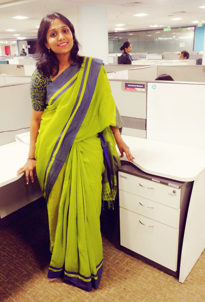 sahanabose's tweet photo. Bright hues of green and royal blue to add dash of #HOLI to the office attire. #sareeday #HandloomMovement #Handloom https://t.co/jZcEKc76g6
