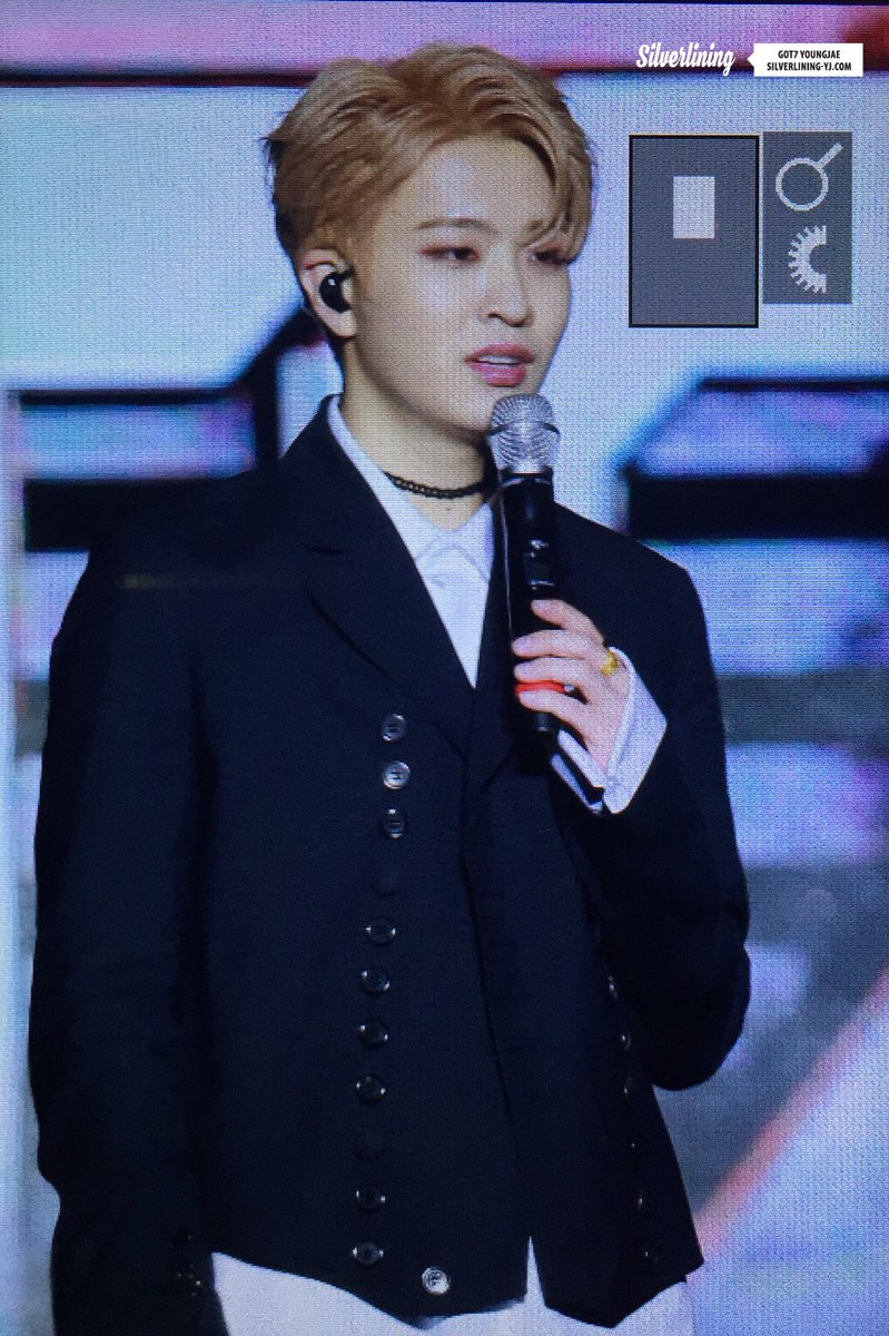 Silverlining_YJ's tweet photo. 170313 어우 잘생겼어👏👏
#영재 #YOUNGJAE #GOT7 #갓세븐 
@GOTYJ_Ars_Vita https://t.co/oAu3grsAoc